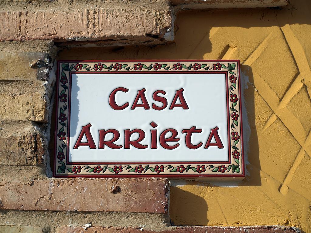 בית הארחה Castejon de Valdejasa 	Casa Arrieta מראה חיצוני תמונה